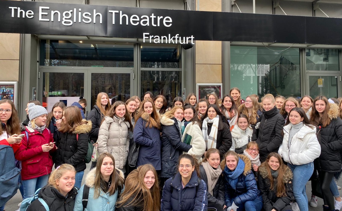 Mehr über den Artikel erfahren Besuch im English Theatre