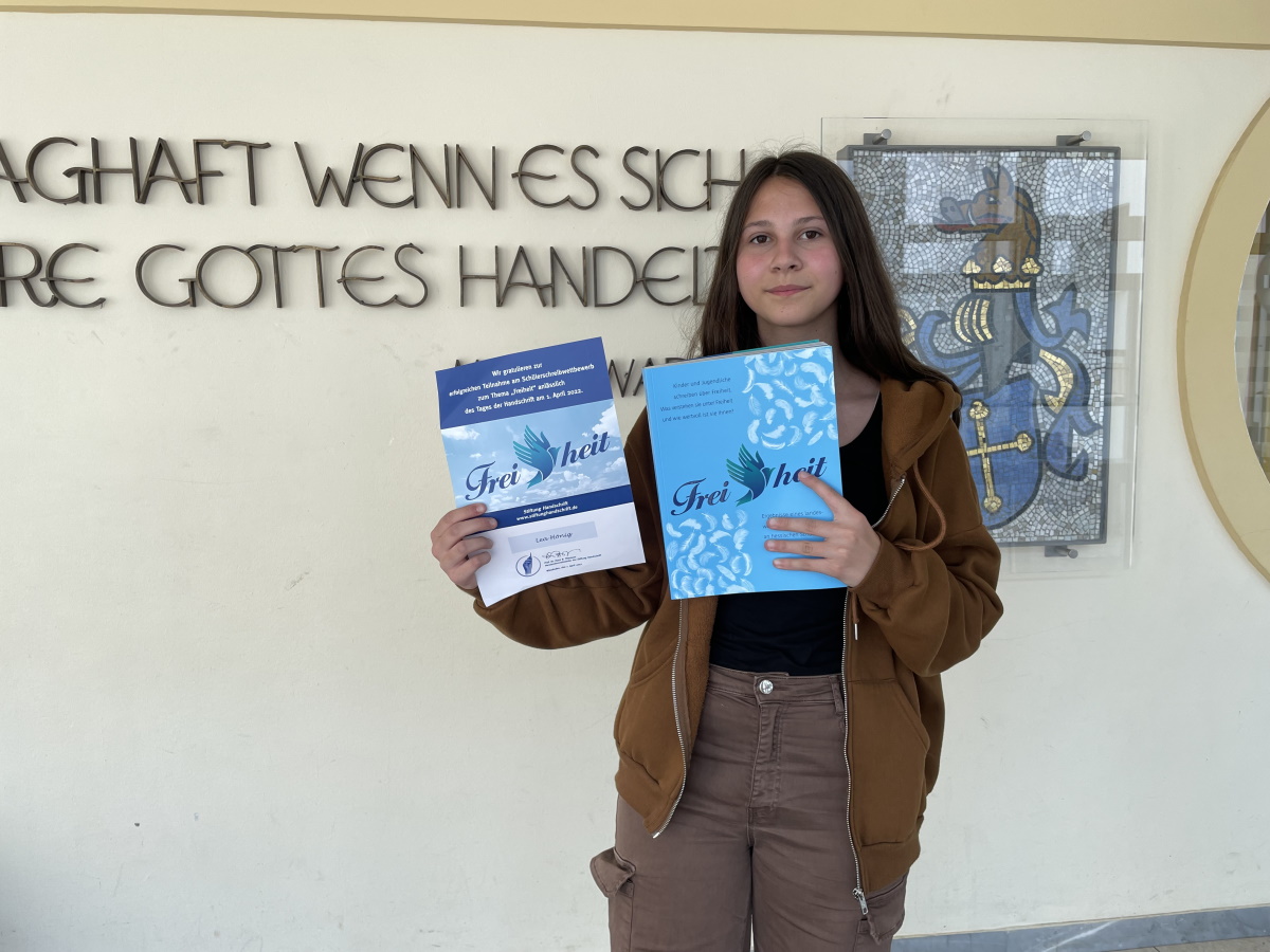 Mehr über den Artikel erfahren Schreibwettbewerb 2022